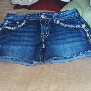 Miss Me Shorts Size 28